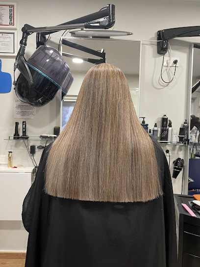 Isa Peluqueria unisex | Peluqueria en Alhaurín el Grande / Málaga