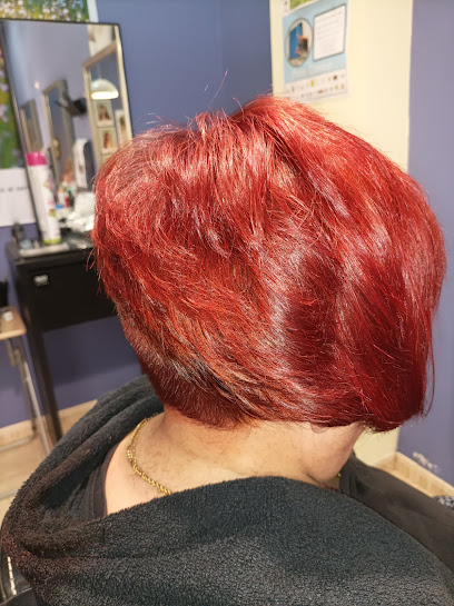 Yolanda Saavedra | Peluquería en Puente Genil / 
