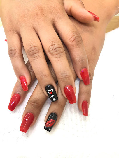 Color Nails | Salón de Manicura y Uñas en Palma / 