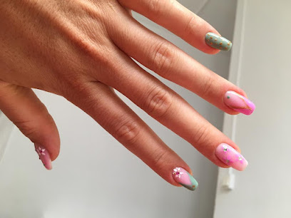 GIGI Nails SB | Salón de Uñas y Manicura en Barcelona