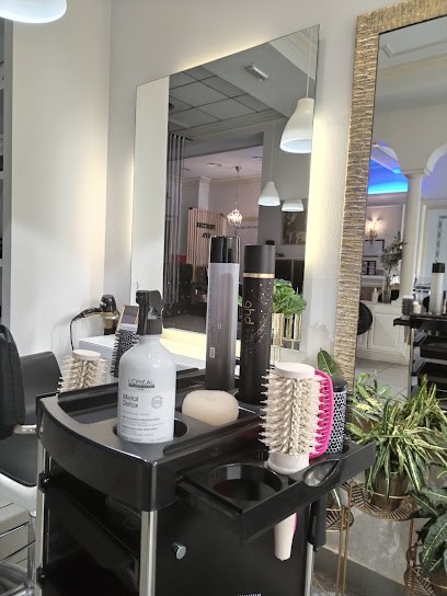 JM Peluqueros | Peluquería en Valencia / Valencia