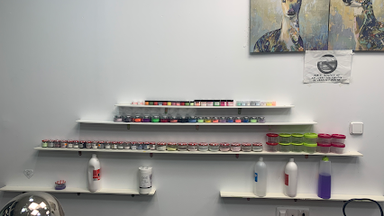 Miami Nails Vietnamita | Salón de Uñas y Manicura en Barcelona