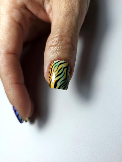 Catze Beauty Corner | Salón de Uñas y Manicura en Ingenio