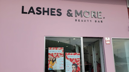 Lashes & More | Peluquería en Narón / 