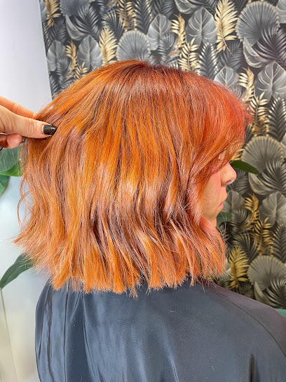 Ada isern Hairfulness | Peluquería en Girona / Girona