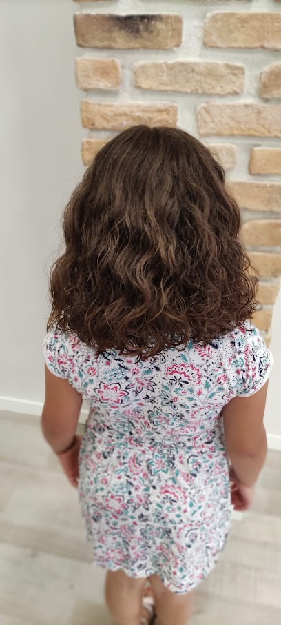 Estética Jennifer Aguado | Peluquería en Tudela / 