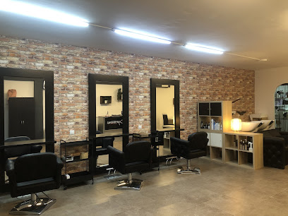 Expressions Peluquería Unisex | Peluqueria en Igualada / Barcelona