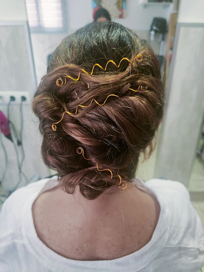 Peluqueria Valen | Peluqueria en Güejar Sierra / Granada