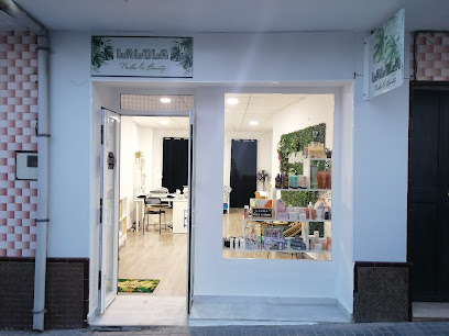 LALOLA Nails & Beauty | Salón de Uñas y Manicura en Nerva