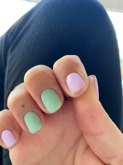 Lauren Arte en uñas | Peluquería en Puertito de Guimar / 