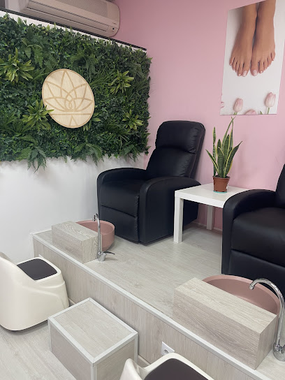 Vivre rose | Salón de Uñas y Manicura en Madrid