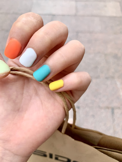Sweet Nails | Salón de Manicura y Uñas en Lleida / 