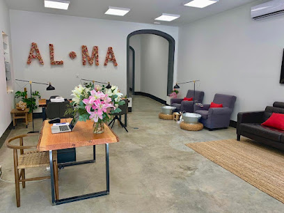 ALMA Nails & Beauty Bar | Salón de Uñas y Manicura en Arenys de Mar