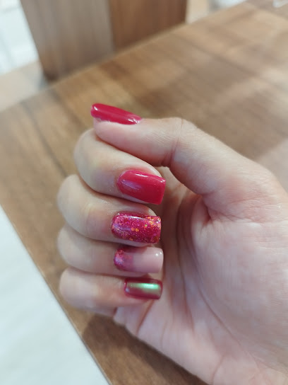 Silvia Pisani Nails | Salón de Manicura y Uñas en Icod de los Vinos / 