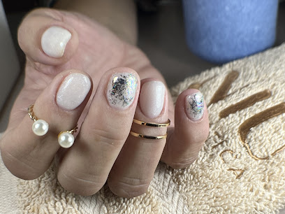 NIU COSMETICA | Salón de Uñas y Manicura en Boiro