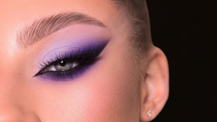 Hellen MK Make-Up Studio | Peluquería en Las Palmas de Gran Canaria / 