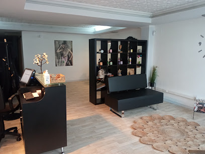 Jessica Belmonte Hair Stylist | Peluqueria en Mahón / Baleares