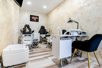 NaraNails | Salón de Uñas y Manicura en Sabadell