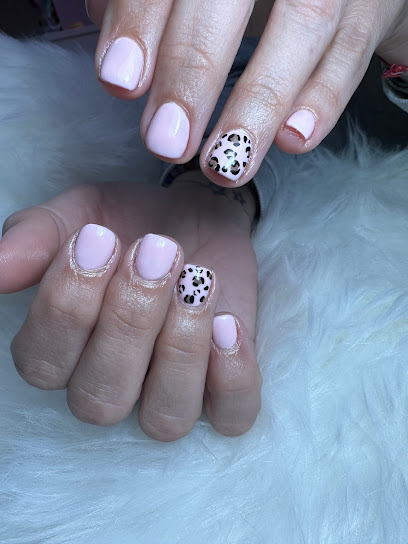 Star Nails Design | Salón de Manicura y Uñas en Leganés / 