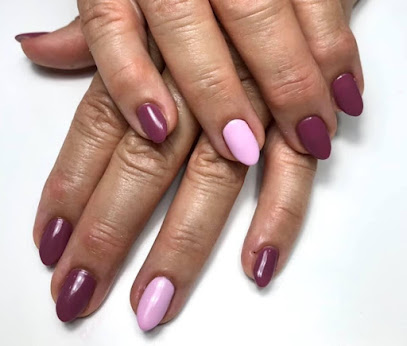 Coral | Espacio de Belleza | Salón de Uñas y Manicura en Santa Cruz de Tenerife