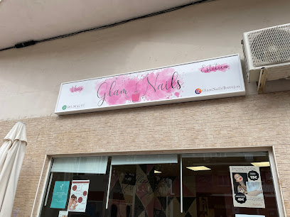 Glam Nails | Salón de Manicura y Uñas en Torrejón de Ardoz / 