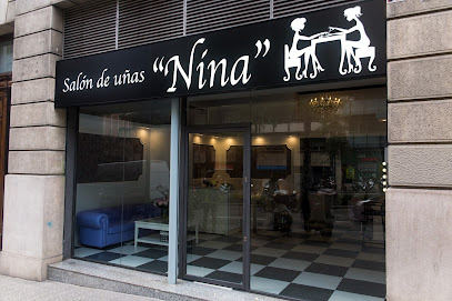 Nina | Salón de Uñas y Manicura en Barcelona