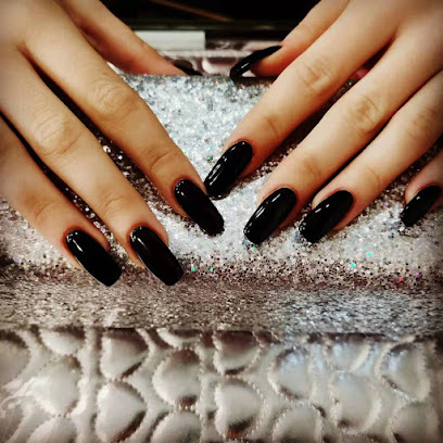 Eva uñas | Salón de Uñas y Manicura en Madrid