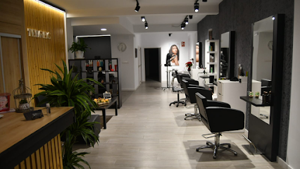 Teba Reig - Peluquería & Estética | Peluquería en Denia / Alicante