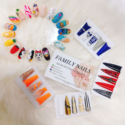 Family Nails | Salón de Manicura y Uñas en Girona / 