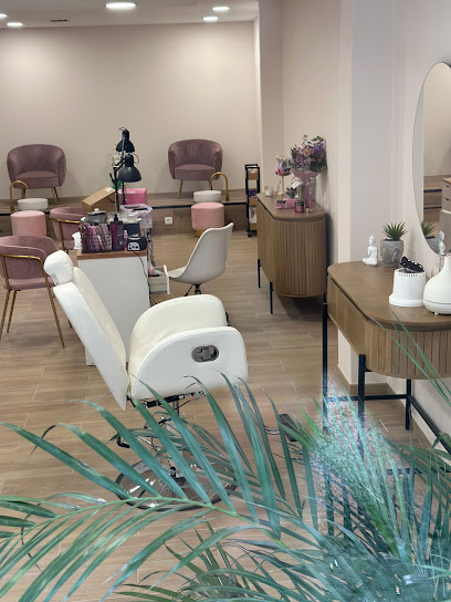 Riquina’s Salon beauty | Centro de Estética en Cangas