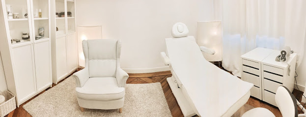 Ongles BioBeautySalón | Peluquería en Santander / 