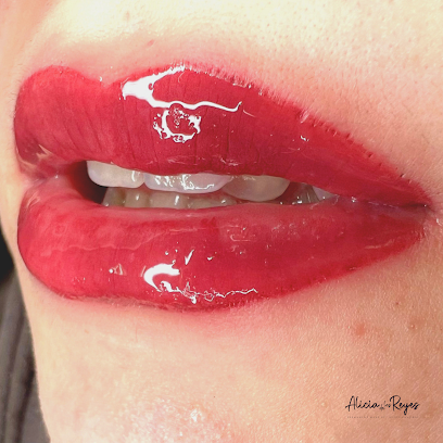 Alicia de los Reyes | Peluquería en Almería / 