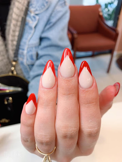 Nails Viet | Salón de Manicura y Uñas en Granollers / 