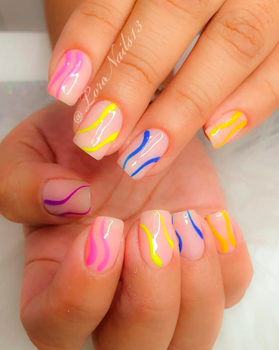 LoreNails13 | Salón de Manicura y Uñas en Madrid / 