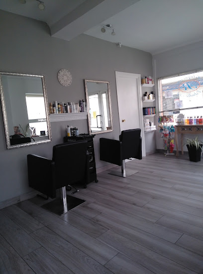 Peluqueria R Estudio-32 | Peluqueria en Argamasilla de Alba / Ciudad Real