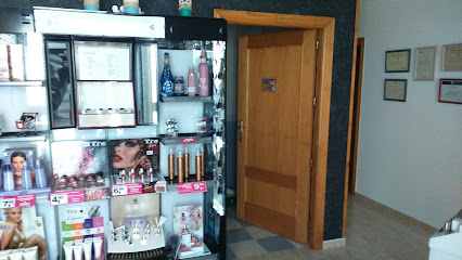 Elsa y Gumi | Peluquería en Tomelloso / 