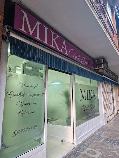 MIKA Nails Studio | Salón de Uñas y Manicura en Torrejón de Ardoz