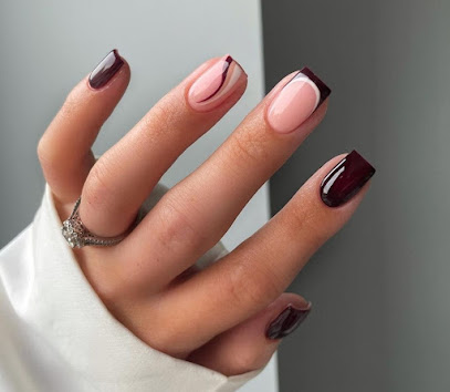 KACHE Nails | Salón de Manicura y Uñas en Marbella / 