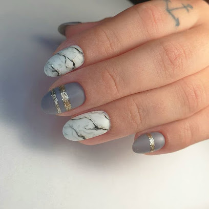 Ana Fornieles Nails & Beauty | Salón de Manicura y Uñas en Sant Adrià de Besòs / 