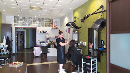 Che-Ché Salón de Belleza | Peluquería en Estepa / Sevilla