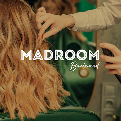 The MadRoom Boulevard | Peluquería de Lujo | Peluquería en Madrid / Madrid