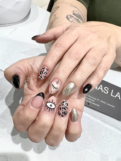 Uñaab | Salón de Uñas y Manicura en Alicante