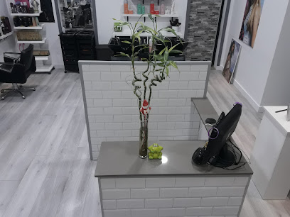 Verónica Ballesteros estilistas | Peluqueria en Redondela / Pontevedra