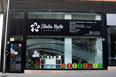 Studio Nails | Salón de Uñas y Manicura en Badalona