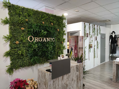 Ombu | Salón de Manicura y Uñas en Valencia / 