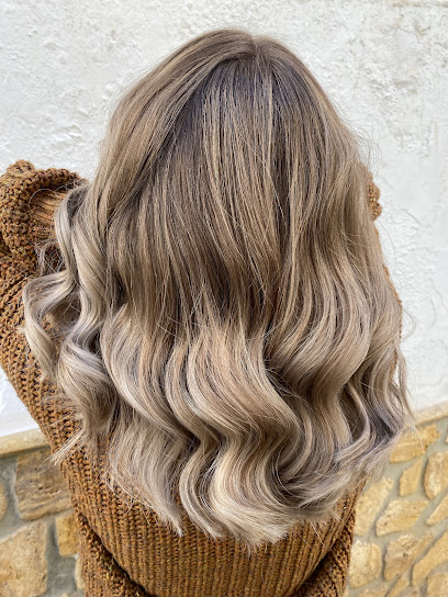 Salón de Belleza Coral | Peluquería en Cómpeta / Málaga