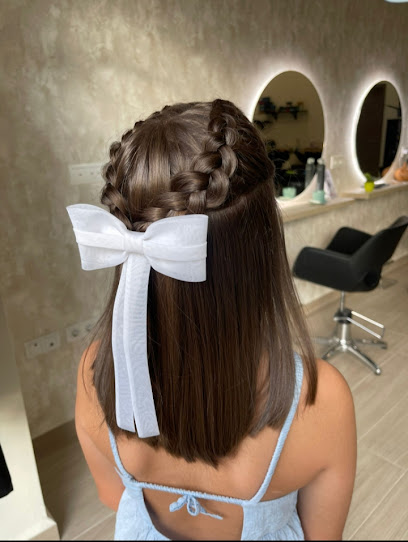 Paola Garnica Hair & Beauty | Peluqueria en Granada / Granada