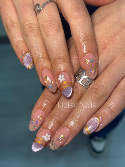 Daisy Nails | Salón de Uñas y Manicura en San Sebastián