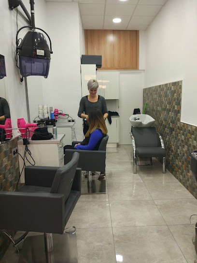 Agus | Peluqueria en Lorquí / Murcia