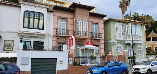 ANNABELLA | NATURAL | Peluquería en Málaga / 